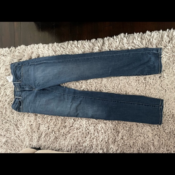 Levi's Denim - Levi jeans size 27 like new